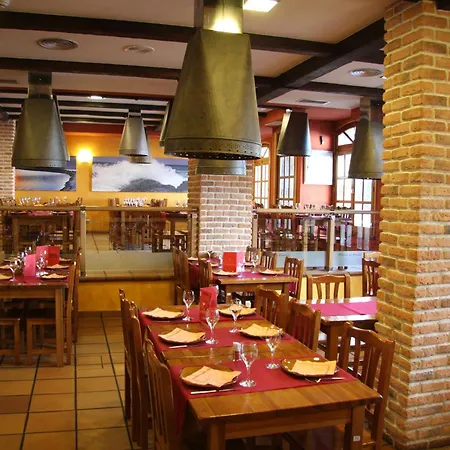 Szálloda Palacio De Cristal 2*