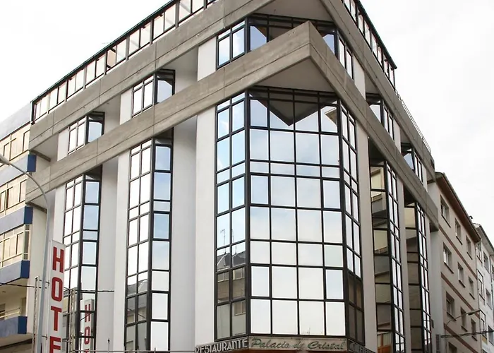 Otel Palacio De Cristal 2*